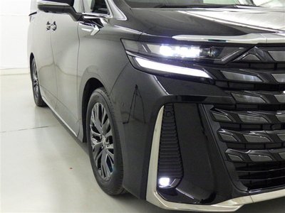 TOYOTA VELLFIRE - 8