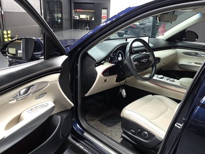 صورة مصغرة 13 لـ 2021 Genesis GV70