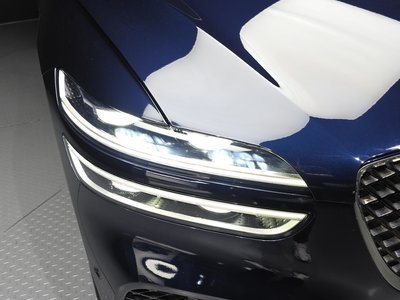 صورة 9 لـ 2021 Genesis GV70
