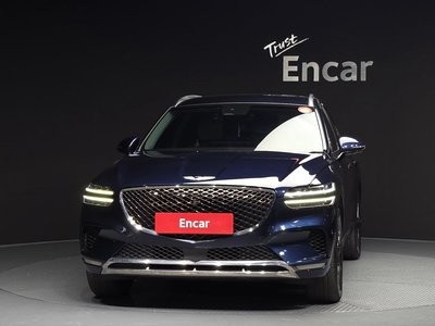 صورة 2 لـ 2021 Genesis GV70