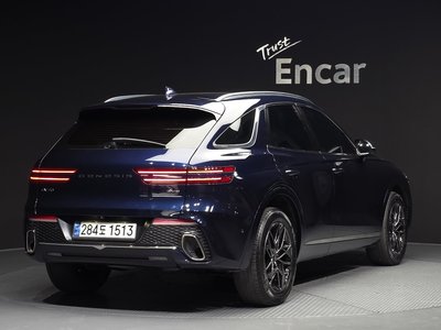 صورة 3 لـ 2021 Genesis GV70