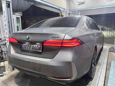 BMW 5 SERIES - 7
