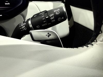 2023 LAND Rover RANGE ROVER SPORT — миниатюра 28