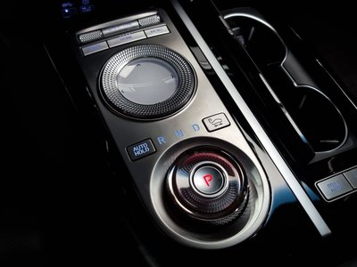 GENESIS G80 (RG3) - 9