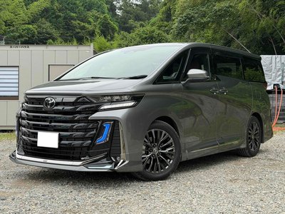 2025 Toyota VELLFIRE photo 5