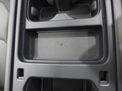 2024 LAND Rover DEFENDER — миниатюра 21