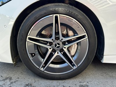 MERCEDES-BENZ C-CLASS - 9