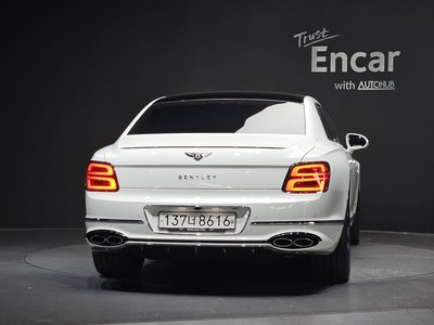 2024 Bentley FLYING SPUR 照片 4