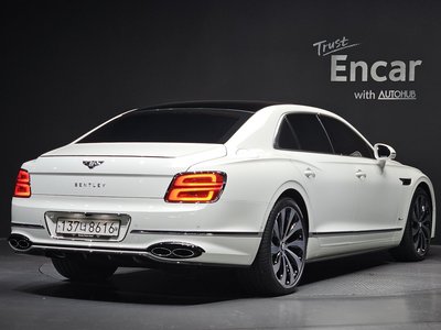 2024 Bentley FLYING SPUR 照片 3