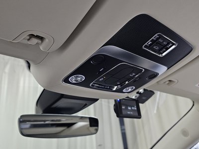 2024 Bentley FLYING SPUR — миниатюра 18