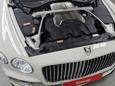 2024 Bentley FLYING SPUR 照片 7