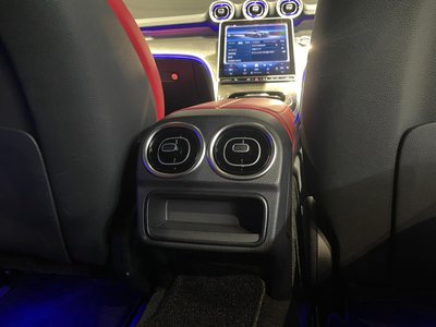2025 Mercedes-BENZ C-CLASS — миниатюра 26