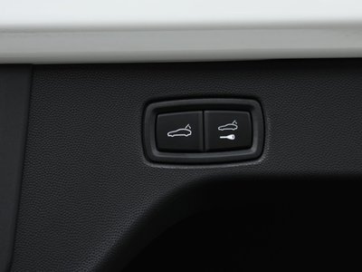 2026 Porsche MACAN thumbnail 80