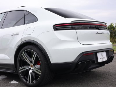 2026 Porsche MACAN thumbnail 89