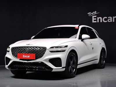 صورة 1 لـ 2022 GENESIS GV70