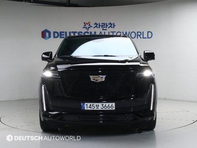 2023 Cadillac ESCALADE 5TH GENERATION photo 4