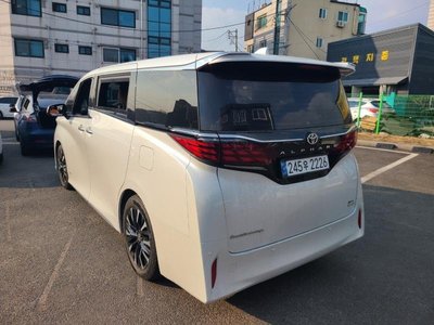 TOYOTA ALPHARD - 3