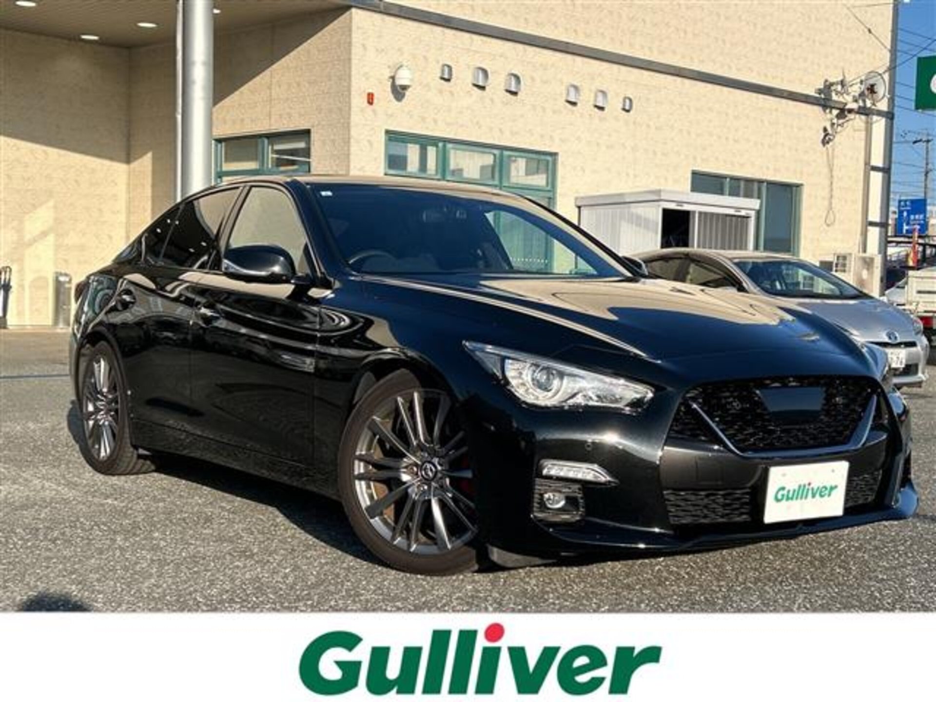 NISSAN SKYLINE - View 1