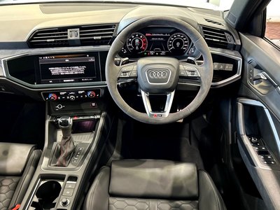 2025 AUDI RS Q3 thumbnail 22