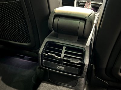 2025 AUDI RS Q3 thumbnail 18
