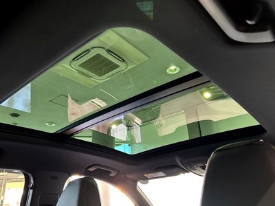 2025 AUDI RS Q3 照片 4