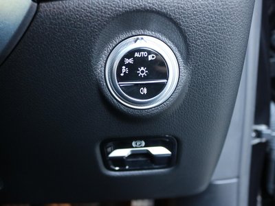2023 Mercedes-BENZ C-CLASS thumbnail 34