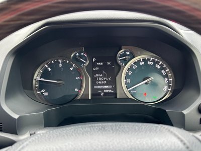 TOYOTA LAND CRUISER PRADO - 8