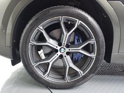 2022 BMW X6 photo 6