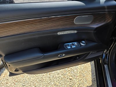 صورة 3 لـ 2023 Genesis G90 (RS4)