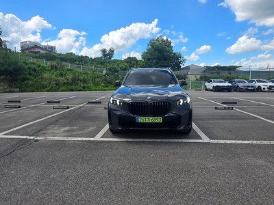 2025 BMW X5 照片 2
