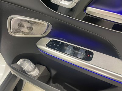2025 Mercedes-BENZ GLC AMG — миниатюра 24