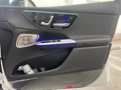 2025 Mercedes-BENZ GLC AMG — миниатюра 22