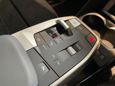 صورة مصغرة 33 لـ 2025 BMW IX2