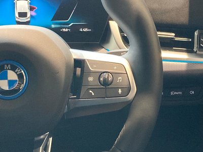 صورة مصغرة 30 لـ 2025 BMW IX2
