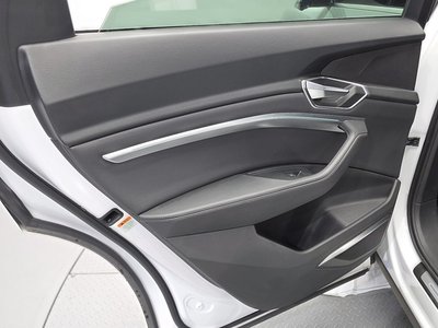 2022 AUDI E-TRON thumbnail 15