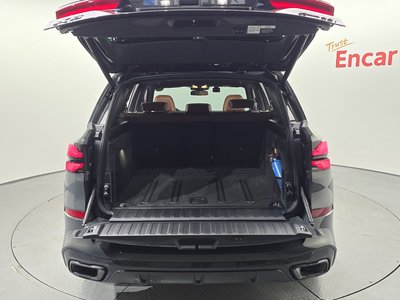 2025 BMW X5 thumbnail 25
