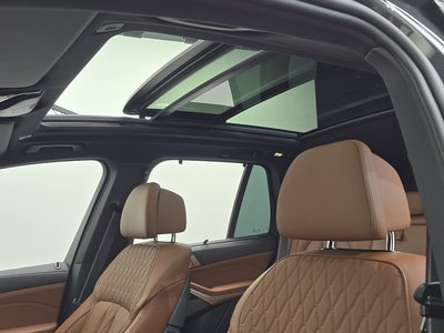 2025 BMW X5 thumbnail 23