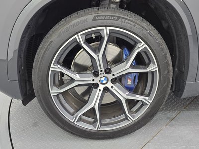 2025 BMW X5 photo 6