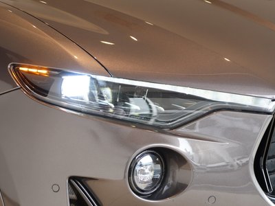 2021 Maserati LEVANTE — миниатюра 12