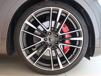 صورة 4 لـ 2021 Maserati LEVANTE