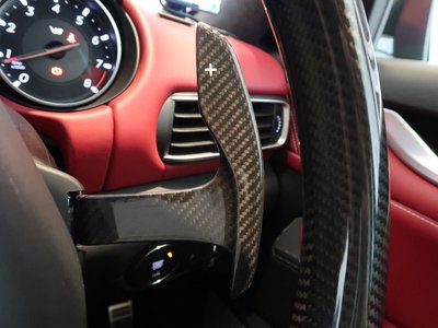 2021 Maserati LEVANTE — миниатюра 38