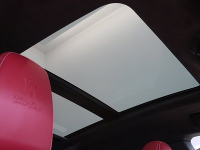 2021 Maserati LEVANTE — миниатюра 18