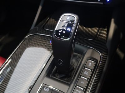2021 Maserati LEVANTE — миниатюра 32