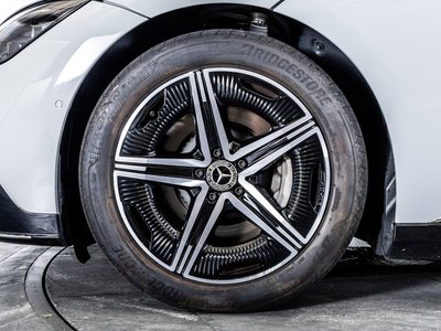 2023 Mercedes-BENZ EQE — миниатюра 20