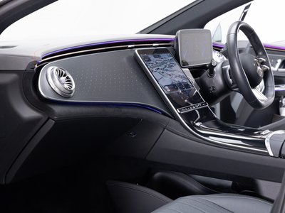 2023 Mercedes-BENZ EQE — миниатюра 42