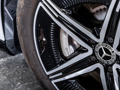 2023 Mercedes-BENZ EQE — миниатюра 24