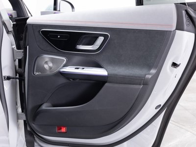 2023 Mercedes-BENZ EQE — миниатюра 64