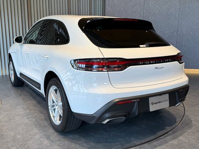 صورة 10 لـ 2023 Porsche MACAN
