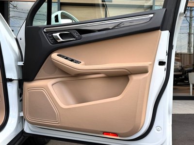 صورة مصغرة 65 لـ 2023 Porsche MACAN