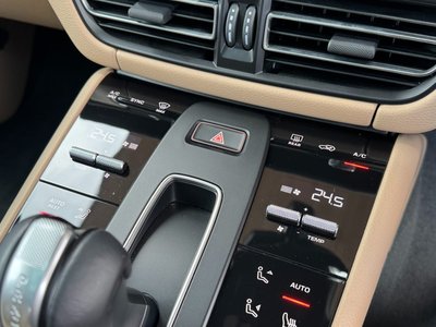 صورة مصغرة 50 لـ 2023 Porsche MACAN